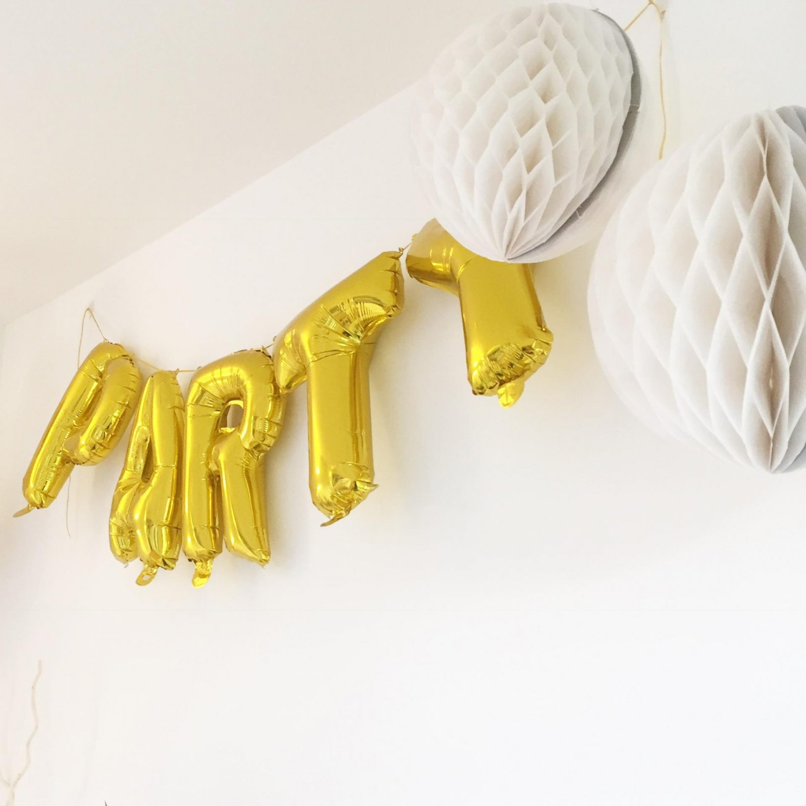 party balloon banner